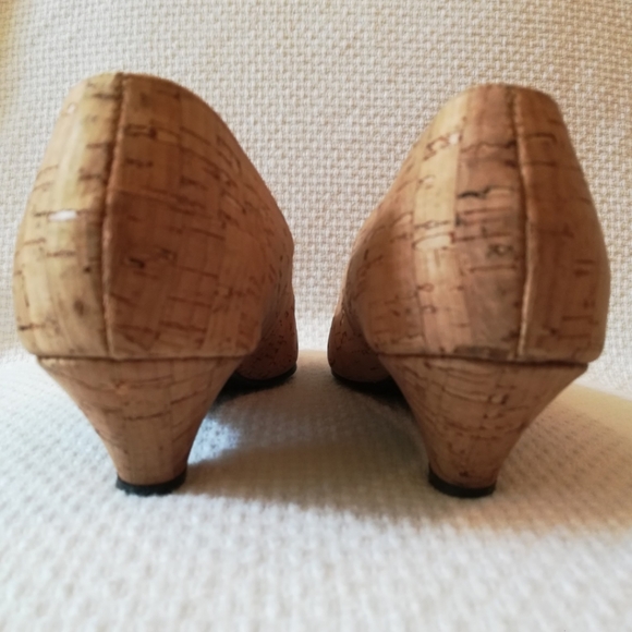 Daisy Cork Heels - Great Condition - Picture 11 of 11
